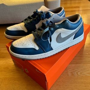 Nike Air Jordan 1 Low 'True Blue Cement’